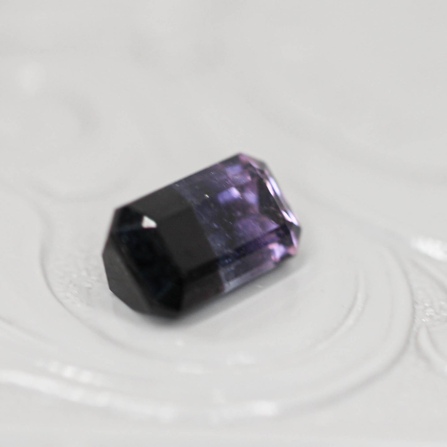 バイカラートルマリン 1.19ct エメラルドカット 7.8mm×4.4mm×3.7mm【MJ3145】