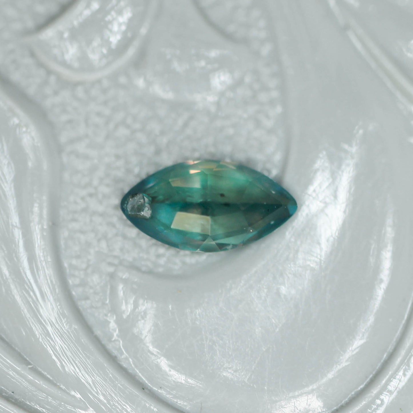 アレキサンドライト 0.25ct マーキスカット 5.7mm×3.0mm×2.0mm【MJ3147】