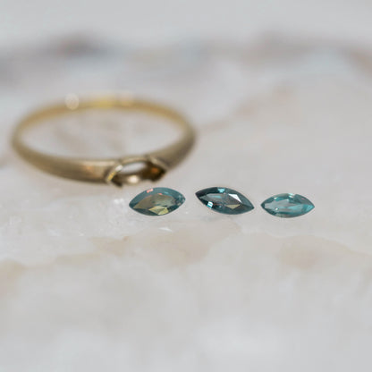 アレキサンドライト 0.20ct マーキスカット 5.5mm×2.6mm×1.9mm【MJ3149】