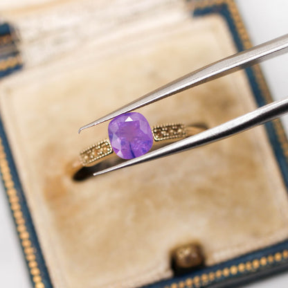 シルキーサファイア 1.06ct クッションカット 5.6mm×5.3mm×3.7mm【MJ3152】