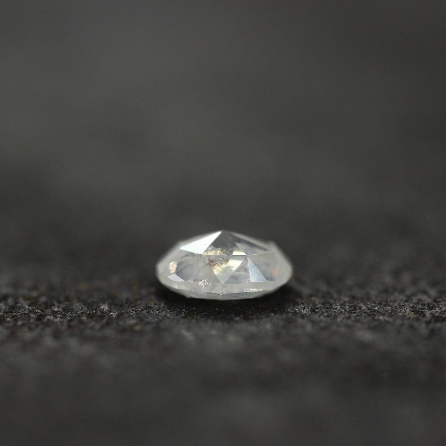 ダイヤモンド 0.260ct オーバルローズカット 4.7mm×3.5mm×2.2mm【MJ2610】14