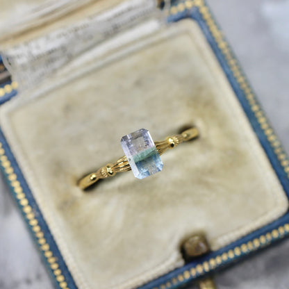 パーティーカラードトルマリン 0.74ct エメラルドカット 6.7mm×4.5mm×2.8mm【MJ2661】