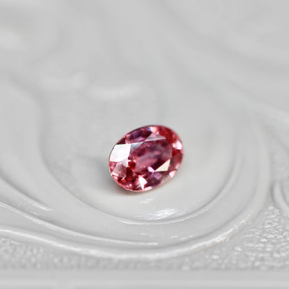 オーバルカット パパラチアサファイア 0.385ct  4.5mm×3.2mm×2.0mm ソーティング付き【MJ2580】