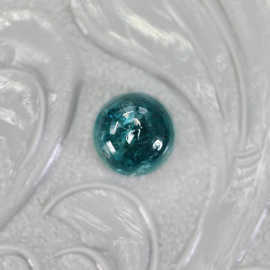 グランディディエライト 0.58ct カボションカット  4.9mm×4.9mm×2.8mm【MJ2738】