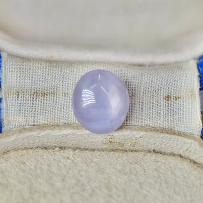 成長線入りスターサファイア 1.52ct カボションカット 7.1mm×6.2mm×3.6mm【MJ2934】