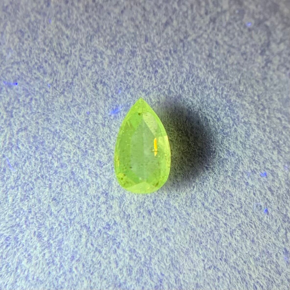 ペアシェイプカット ナチュラルダイヤモンド 0.165ct 4.9mm×2.8mm-1.4mm 【MJ2483】