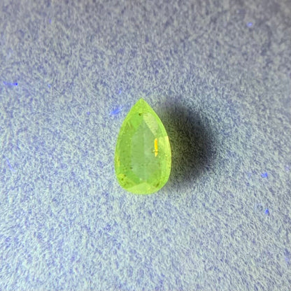 ペアシェイプカット ナチュラルダイヤモンド 0.165ct 4.9mm×2.8mm-1.4mm 【MJ2483】