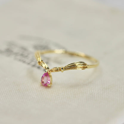 パパラチアサファイア 0.151ct ペアシェイプカット K18YG 3本爪×アンティークVアーム【MJ2847】