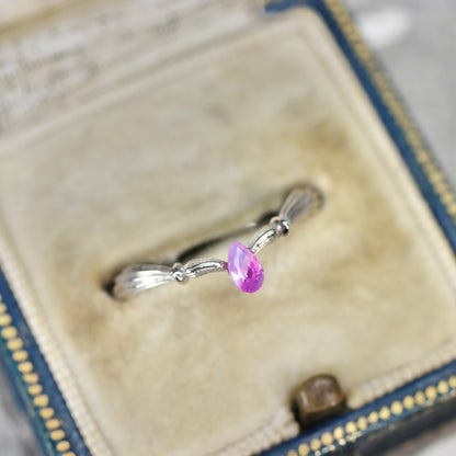 ペアシェイプカット シルキーパープルピンク バイカラーサファイア　0.19ct  3.5mm×2.5mm×1.8mm 【MJ2521】