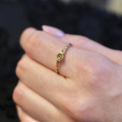 ローズカットブラウンダイヤモンド0.1ct K10YG ミルフレーム×アンティークアーム