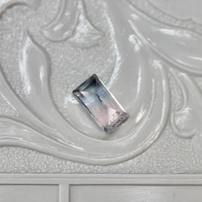 スクエアカット パーティーカラードトルマリン  0.53ct  5.9mm×3.0mm×2.3mm【MJ2574】