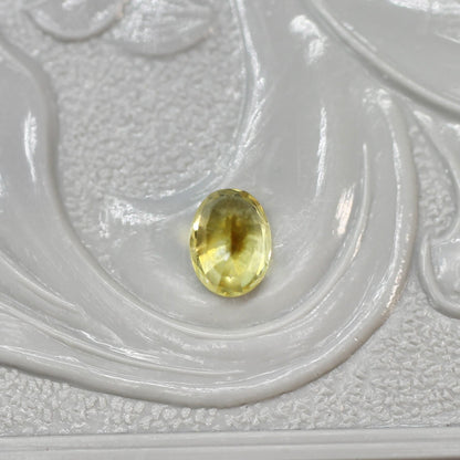 モンタナサファイア 0.26ct オーバルカット 3.8mm×2.7mm×1.9mm  【MJ2633】