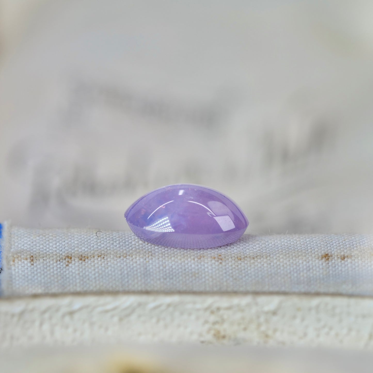 スターサファイア 1.09ct カボションカット 7.0mm×5.0mm×2.9mm【MJ2936】