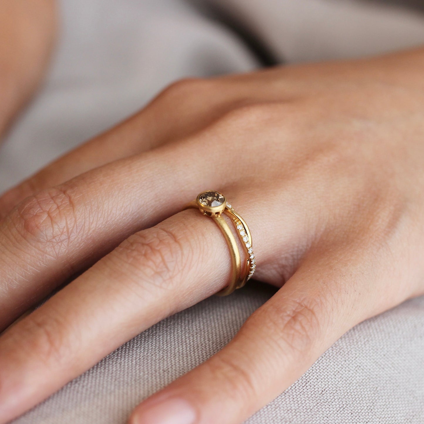 Nocturne - Aurora | ハーフエタニティ ダイヤモンド 0.12ct VSクラス K10 K18 Pt900【MJ2928】