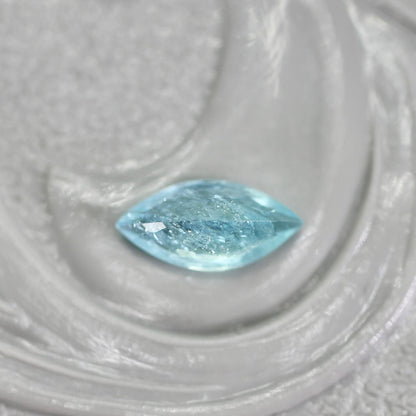 パライバトルマリン モザンビーク産 0.19ct マーキスカット 5.6mm×2.7mm×2.1mm【MJ2741】