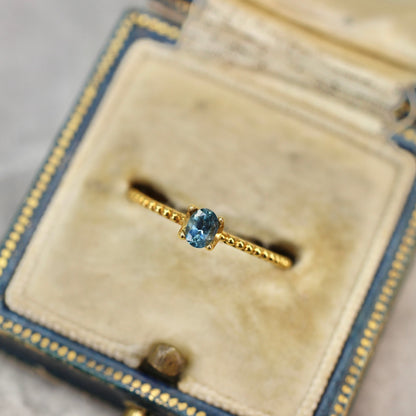 モンタナサファイア 0.21ct オーバルカット 3.8mm×2.7mm×1.5mm 【MJ2632】