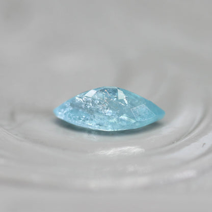 パライバトルマリン モザンビーク産 0.19ct マーキスカット 5.6mm×2.7mm×2.1mm【MJ2741】