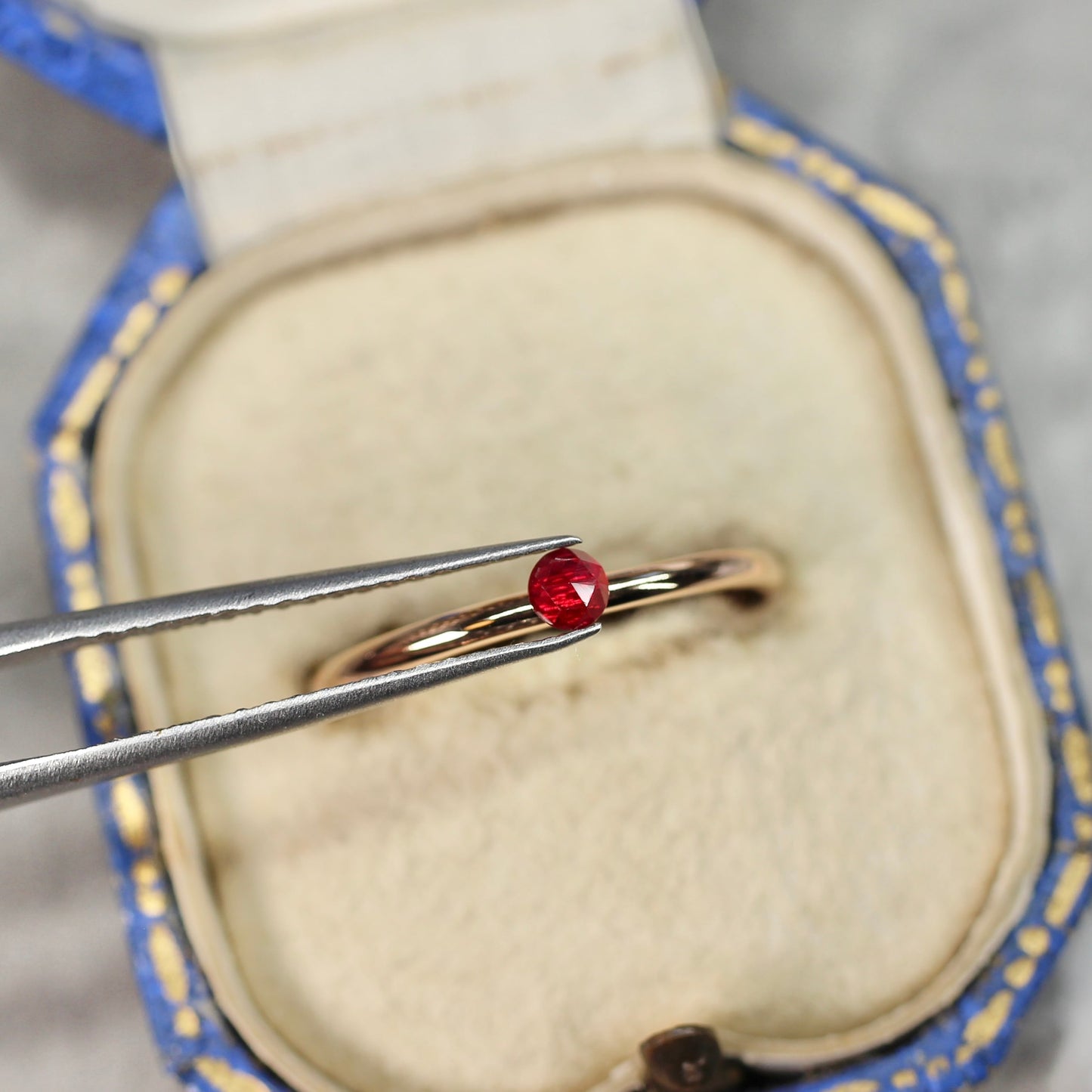 ルビー 0.17ct 3mm ローズカット【MJ2540】