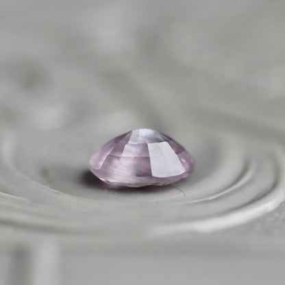 非加熱サファイア 0.48ct 5mm×4mm オーバルカット 【MJ2434】