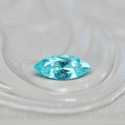 パライバトルマリン 0.180ct ブラジル産 マーキスカット 5.8mm×2.6mm×1.8mm【MJ2718】