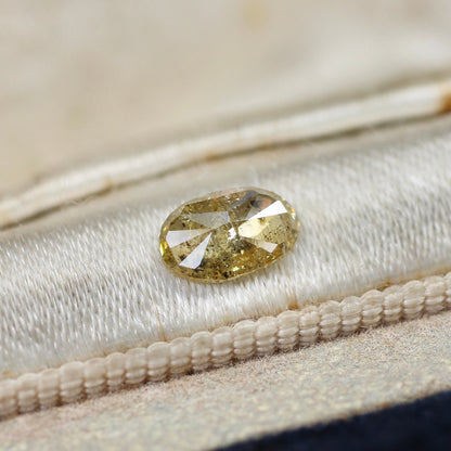 オーバルローズカット ナチュラルダイヤモンド 0.46ct 6.4mm×3.9mm-1.3mm 【MJ2495】