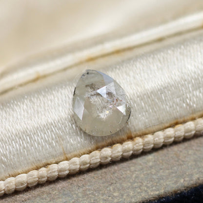 ペアシェイプカット ナチュラルダイヤモンド 0.37ct 6.1mm×4.9mm-0.8mm 【MJ2484】