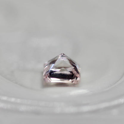 サファイア 0.24ct スクエアカット 3.3mm×3.3mm×2.4mm【MJ2690】
