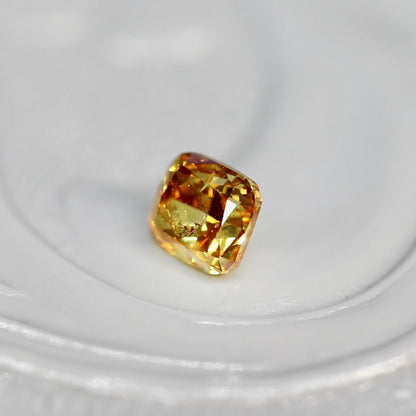 ブラウンダイヤモンド 0.152ct クッションカット 3.0mm×2.8mm×2.1mm【MJ2625】