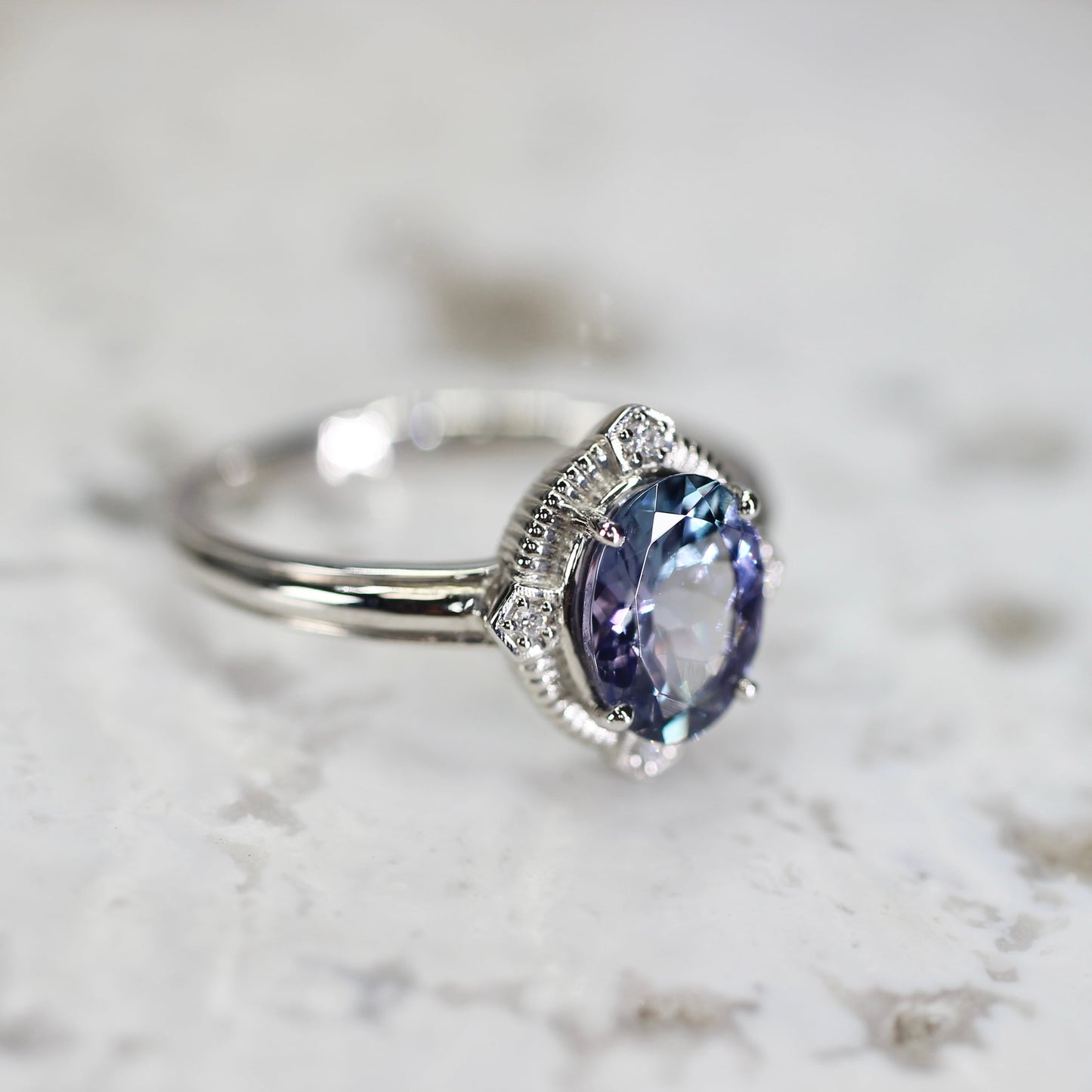 バイカラータンザナイト 1.22ct ダイヤモンド0.02ct Pt900 プラチナ トゥルース×グルーヴアーム