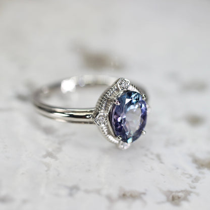 バイカラータンザナイト 1.22ct ダイヤモンド0.02ct Pt900 プラチナ トゥルース×グルーヴアーム