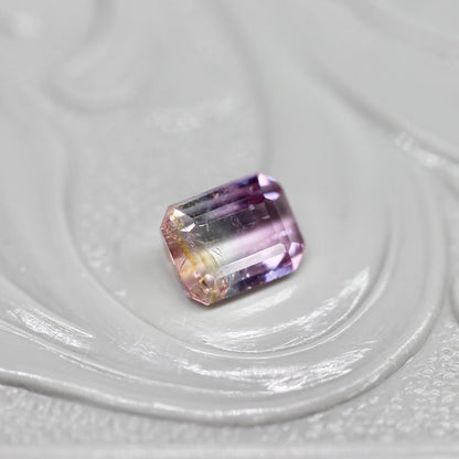 エメラルドカット パーティカラードトルマリン 0.40ct 4.4mm×3.4mm-1.9mm 【MJ2514】