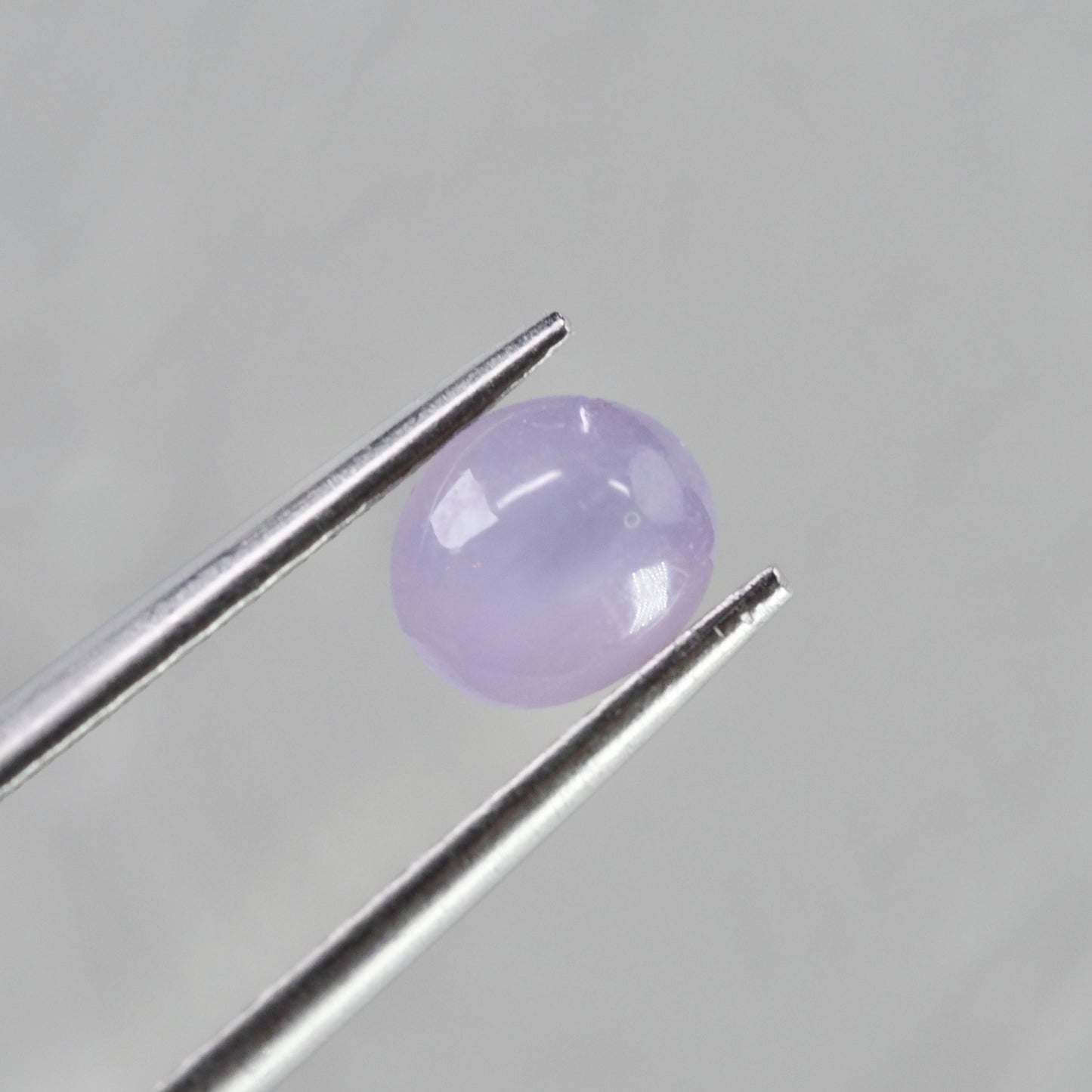 スターサファイア 1.10ct カボションカット 6.0mm×5.3mm×3.6mm【MJ2940】