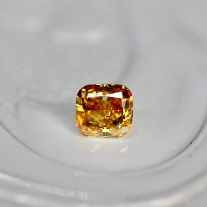 ブラウンダイヤモンド 0.152ct クッションカット 3.0mm×2.8mm×2.1mm【MJ2625】
