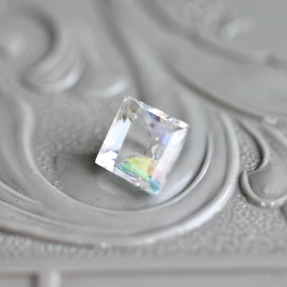 アンデシンラブラドライト 0.645ct 5×5mm マラウイ産 レインボームーンストーン 【MJ2450】