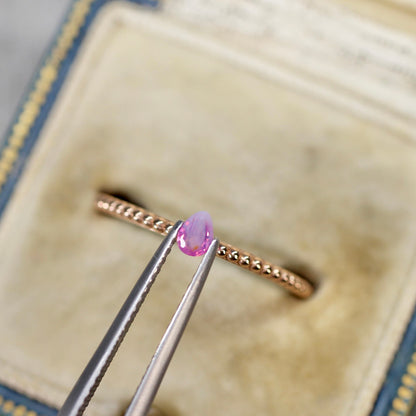 ペアシェイプ カット シルキーパープルピンク バイカラーサファイア　0.12ct  3.2mm×2.3mm×1.3mm 【MJ2523】