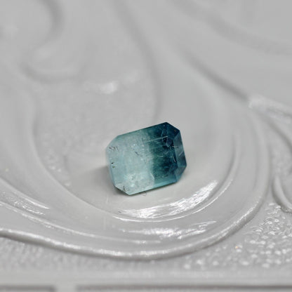 エメラルドカット バイカラートルマリン 0.40ct 4.1mm×3.1mm-2.6mm 【MJ2516】