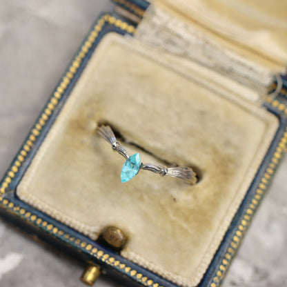 パライバトルマリン 0.165ct ブラジル産 マーキスカット 5.3mm×2.6mm×2.1mm【MJ2719】