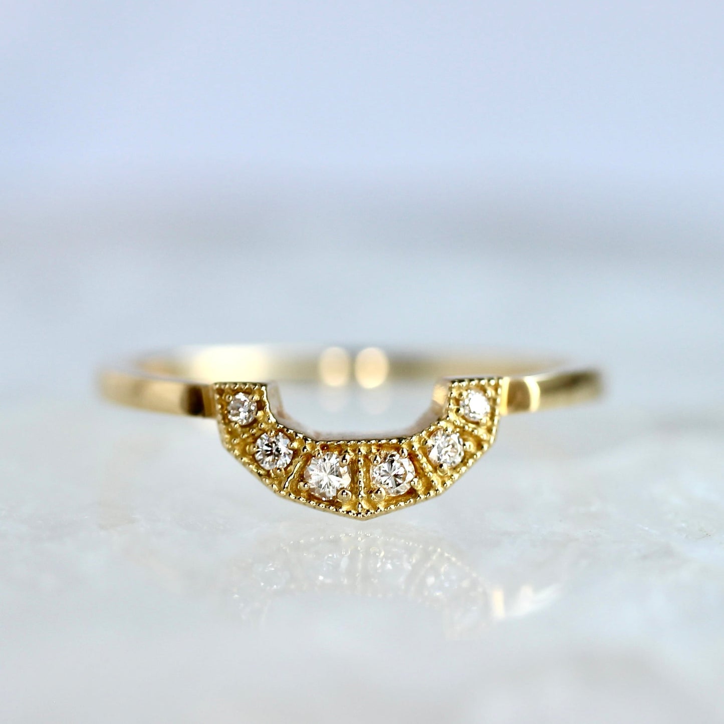 トラペゾイドリング ダイヤモンド 0.07ct VSクラス 【MJ2500】