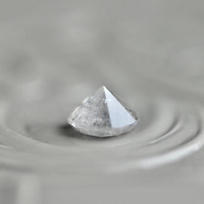 ソルトアンドペッパーダイヤモンド 0.42ct 4.6mm 【MJ2442】