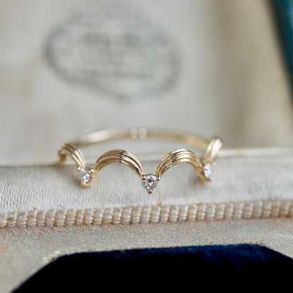 アンティーククラウンリング ダイヤモンド0.06ct VSクラス 【MJ2502】