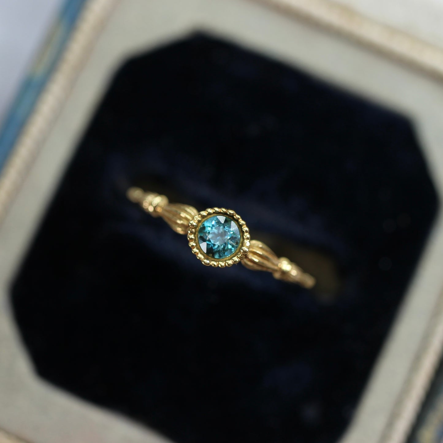 グランディディエライト 0.15ct ラウンドカット 3.3mm×3.3mm×2.4mm【MJ2771】