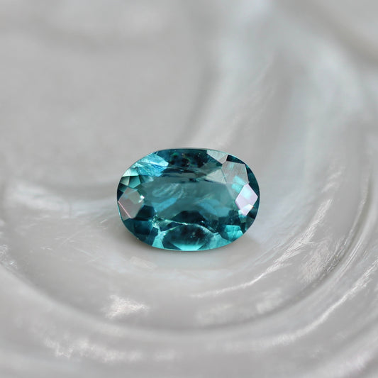 グランディディエライト 0.11ct オーバルカット 3.4mm×2.7mm×1.6mm【MJ2772】