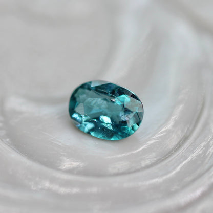 グランディディエライト 0.11ct オーバルカット 3.4mm×2.7mm×1.6mm【MJ2772】