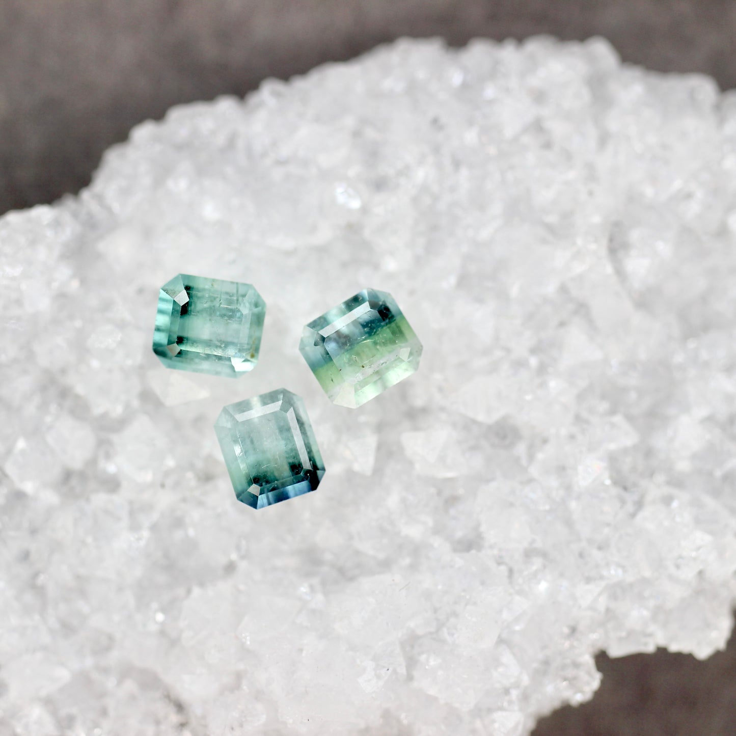 バイカラートルマリン 1.71ct エメラルドカット 6.4mm×6.2mm×4.8mm【MJ2781】