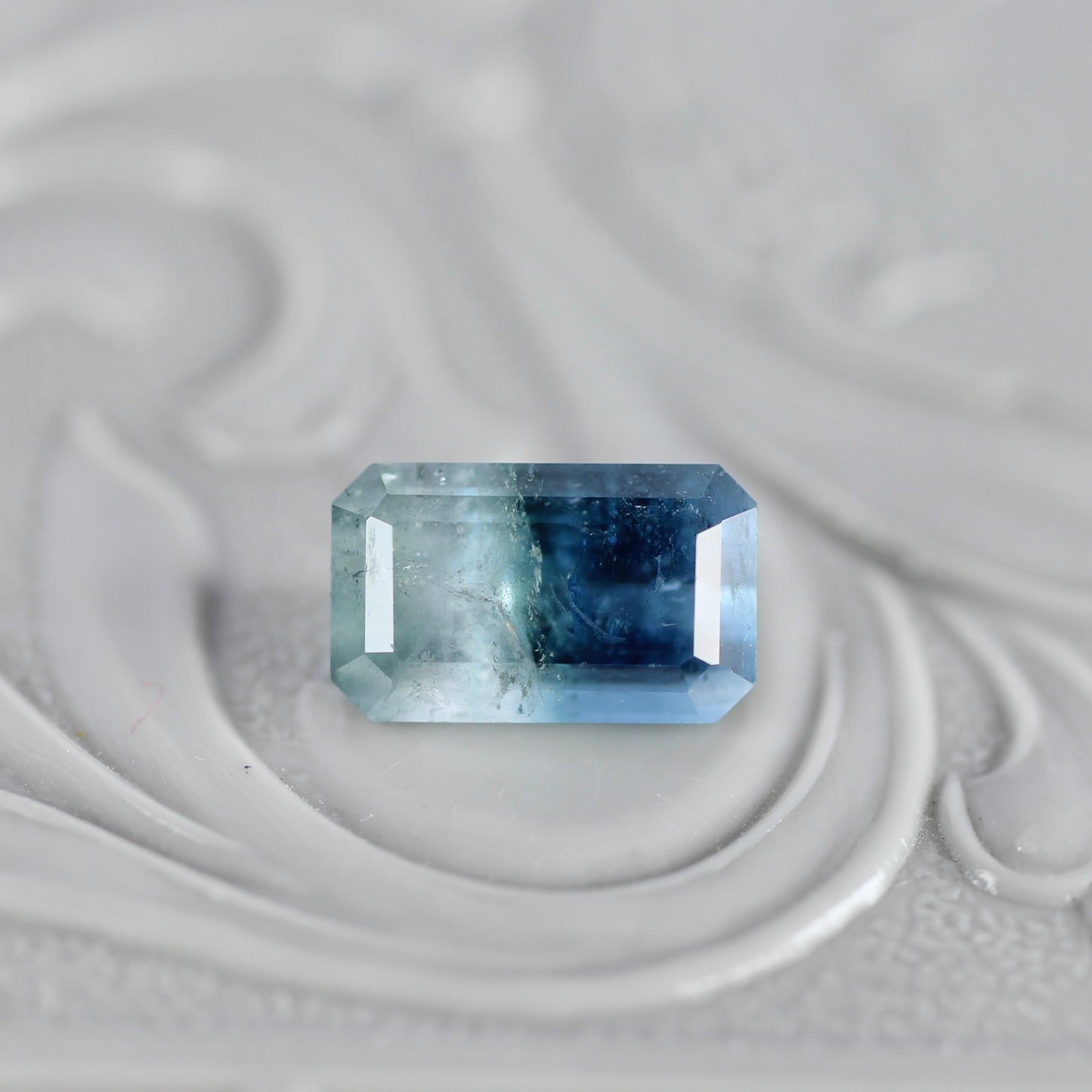 バイカラートルマリン 1.51ct エメラルドカット 7.8mm×4.8mm×4.1mm【MJ2774】