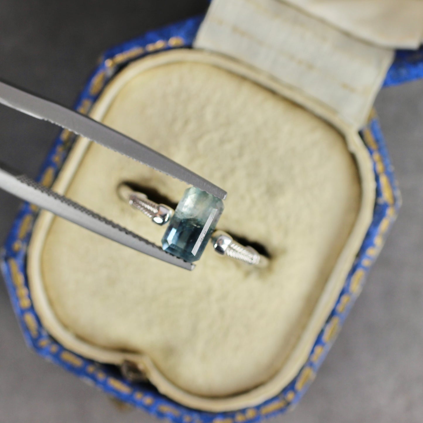 バイカラートルマリン 1.51ct エメラルドカット 7.8mm×4.8mm×4.1mm【MJ2774】