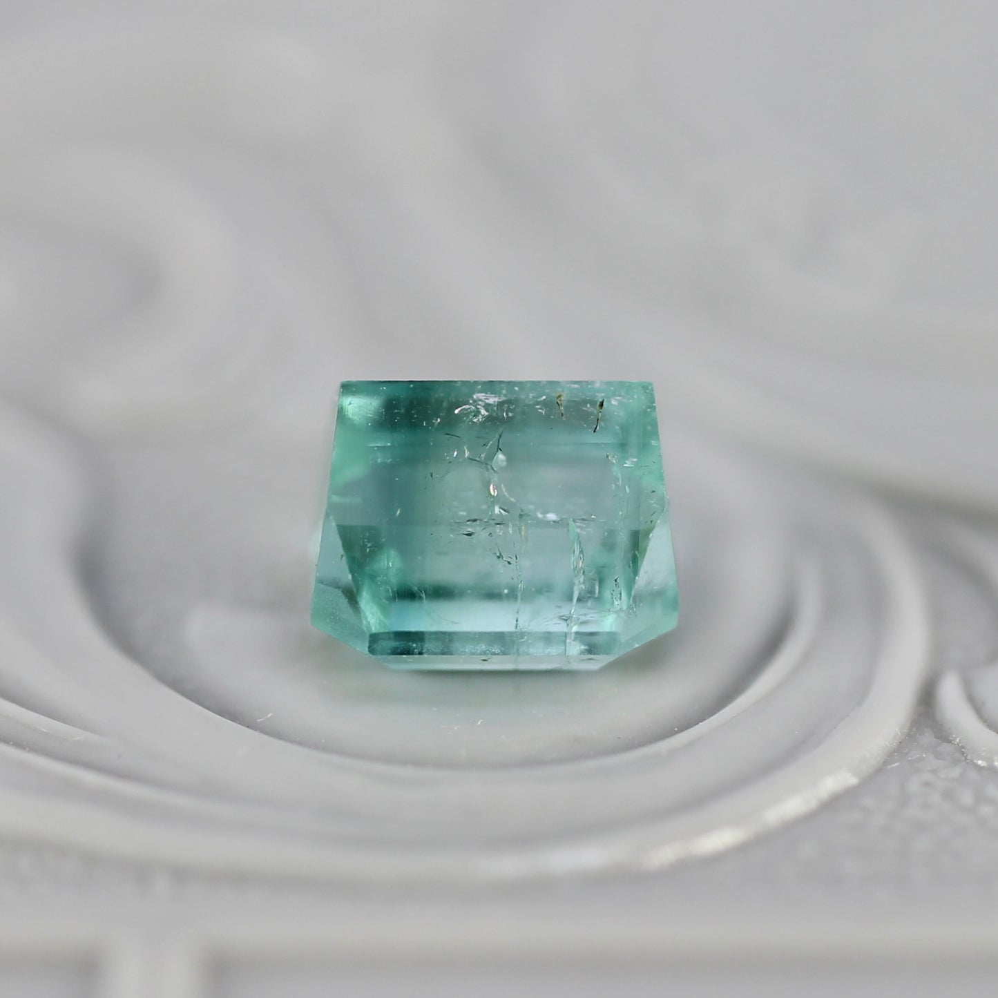 バイカラートルマリン 1.22ct エメラルドカット 5.8mm×5.1mm×4.4mm【MJ2783】
