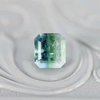 パーティーカラードトルマリン 1.17ct エメラルドカット 5.8mm×5.2mm×4.4mm【MJ2785】