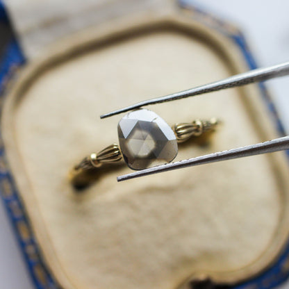 ダイヤモンド 0.62ct スライス ローズカット 7.5mm×6.7mm×1.1mm【MJ3156】