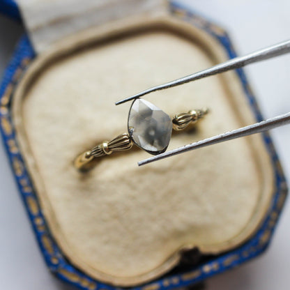 ダイヤモンド 0.64ct スライス ローズカット 8.5mm×4.8mm×1.1mm【MJ3157】